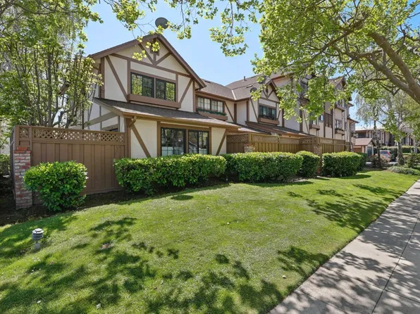 2000 Palm Ave APT 7, San Mateo, CA 94403