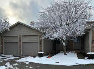 8513 Pepper Ridge Dr, Grand Blanc, MI 48439