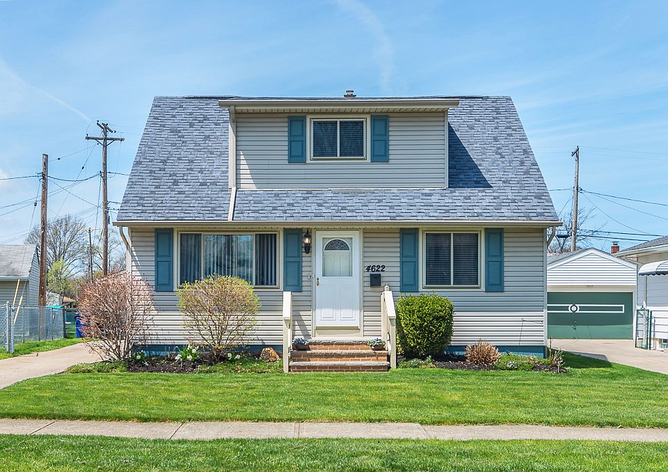 1st image of 4622 W 192nd St
