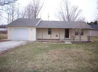 29 Washington Rd, Greens Fork, IN 47345