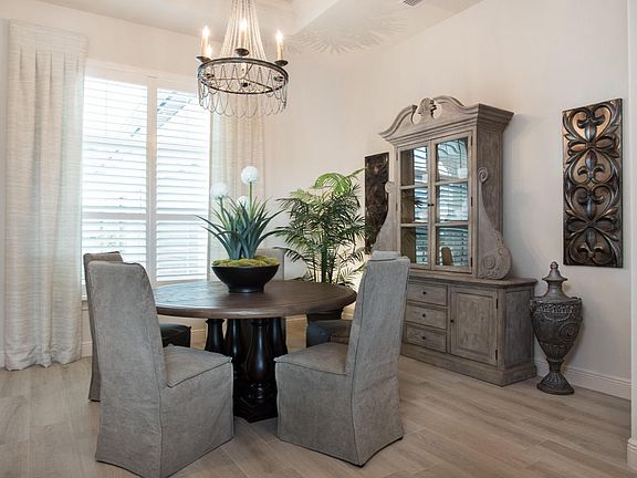 3rd image of 1021 Italia Ct