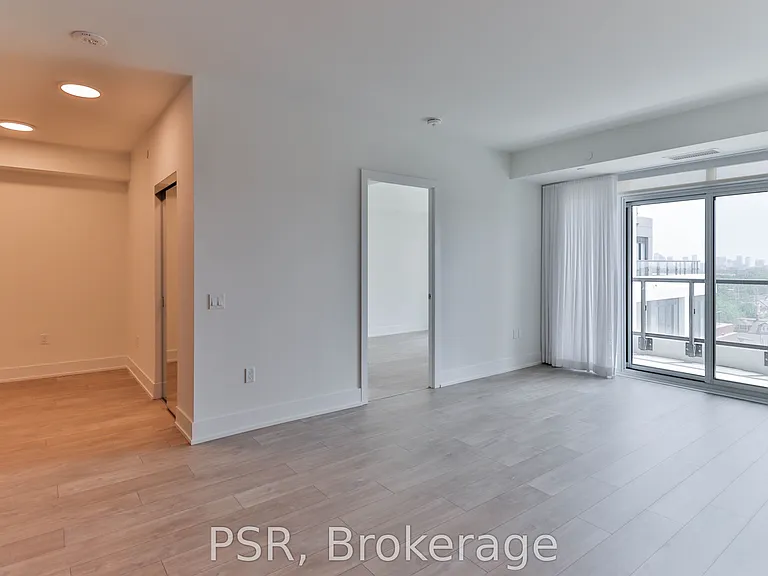 858 Dupont St #733 — Photo 7