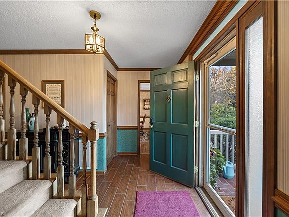 3rd image of 1412 Apple Cross Ct