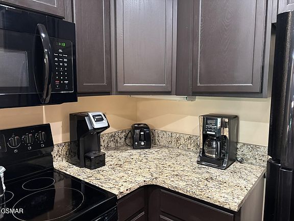 4th image of 225 Collier Dr #1313