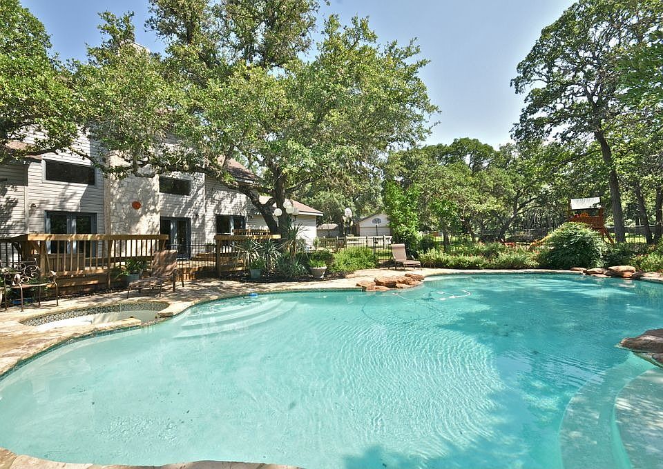 Back yard retreat