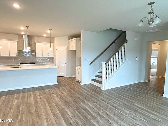3rd image of 1208 Trisail Terrace