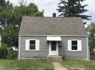 925 McKinnie Ave, Fort Wayne, IN 46806