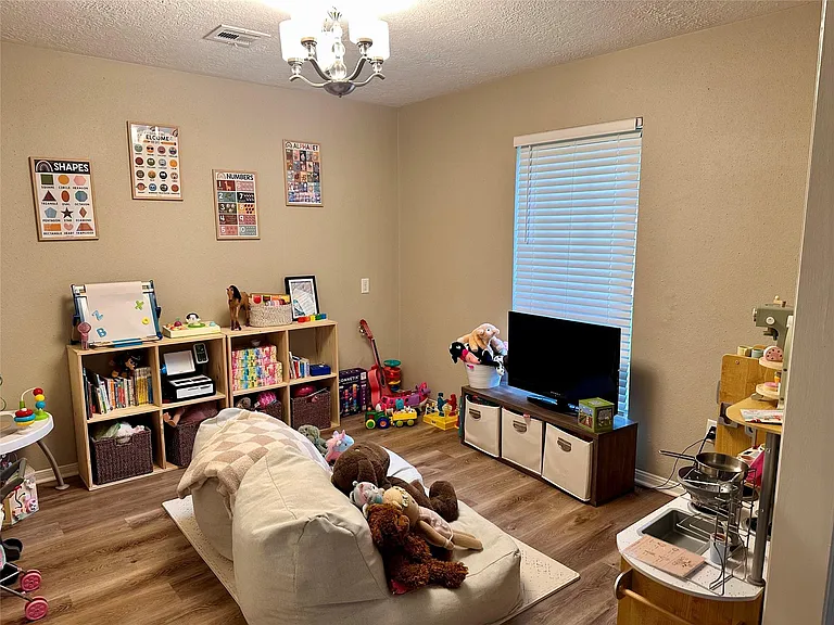 28903 Twisted Oak Dr — Photo 4