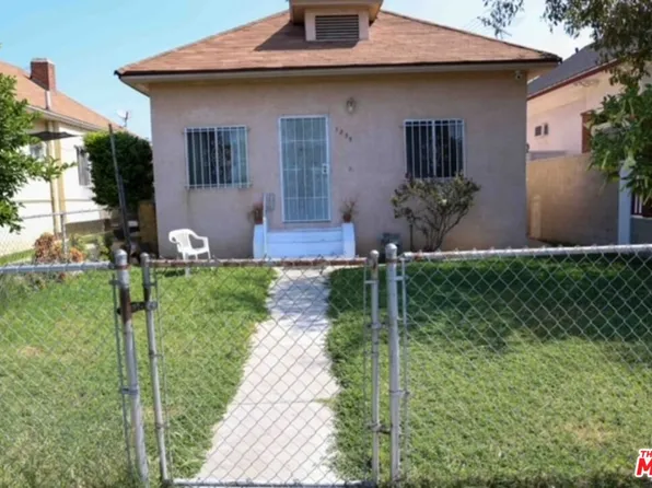 1235 E 22nd St, Los Angeles, CA 90011