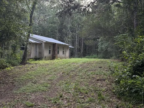 203 Hicks Rd, Thomasville, GA 31792