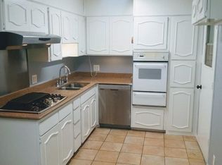 522 San Pedro Dr, Grand Prairie, TX 75051