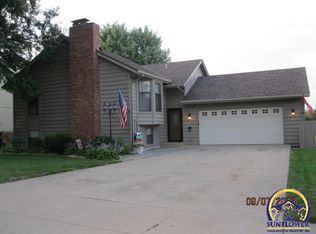 6120 SW 21st Ter, Topeka, KS 66614