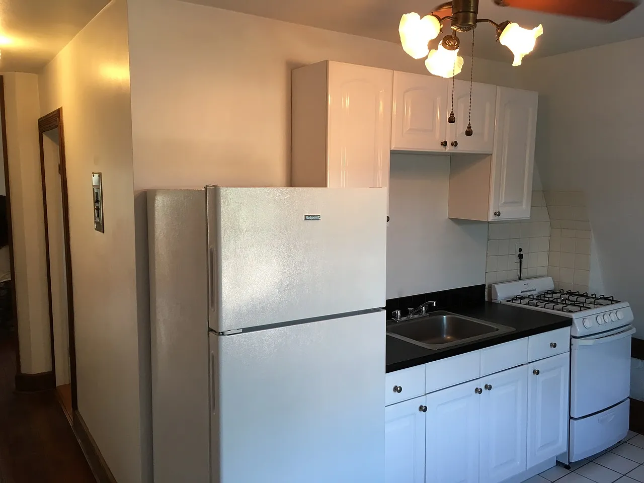 1 bed, 550 sqft, $1,825 — Photo 1