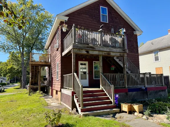 250 Conway St, Greenfield, MA 01301