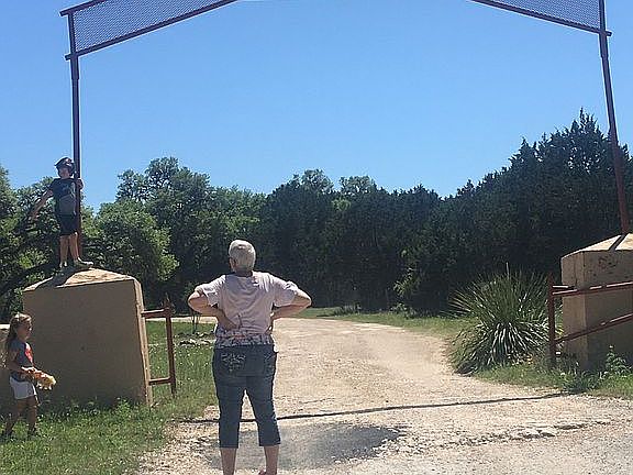 Entrance/not security  gate 