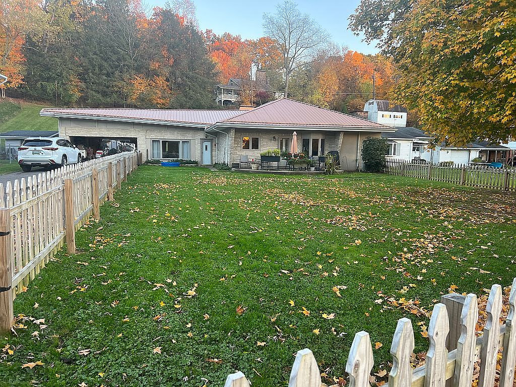 1224 Maple Lake Rd, Bridgeport, WV 26330 Zillow