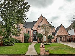 7615 Naremore Dr, Spring, TX 77379