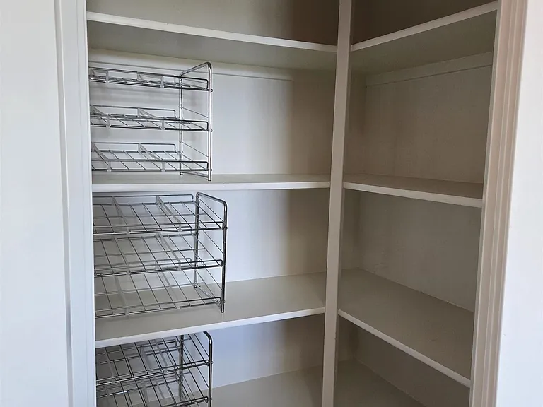 2914 Karlee Dr — Photo 11