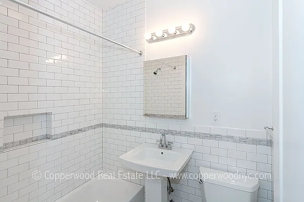 Rented by Copperwood Real Estate | media 19