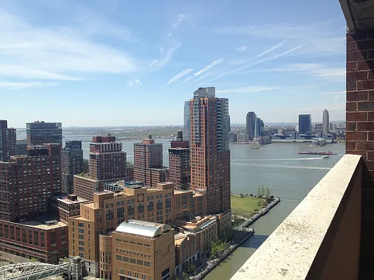 Rented by Stellar Management | media 11