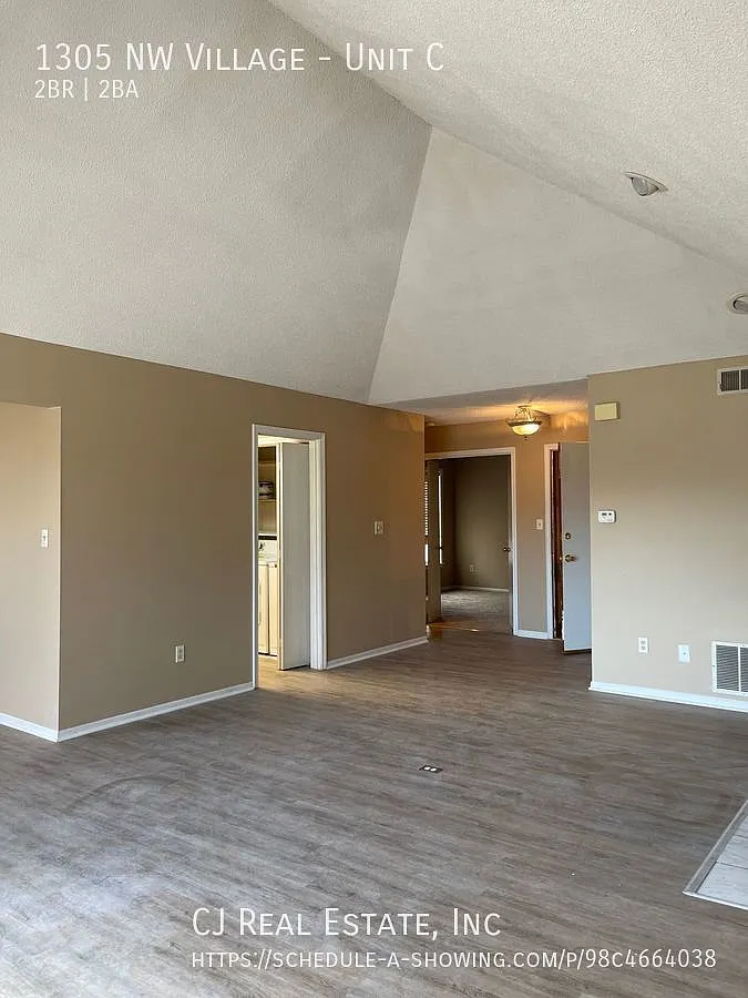 2 bed, $1,450 — Photo 4