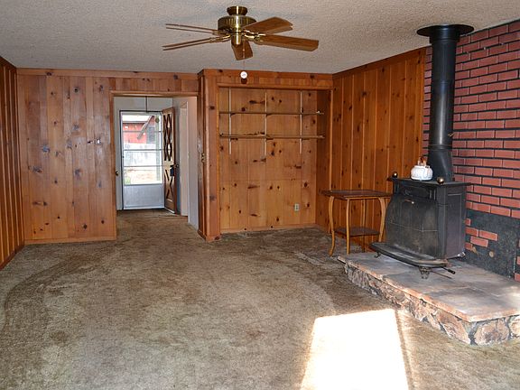 3rd image of 2974 Robindale Dr