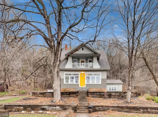 423 Broadway St N, Jordan, MN 55352