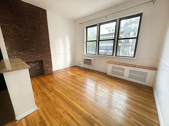 3rd image of 205 E 14th St