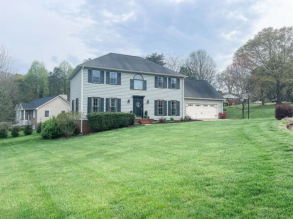 Corner Lot in Culdesac