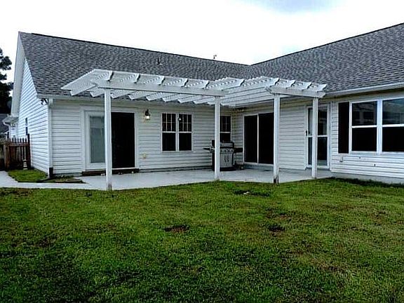 2nd image of 501 Saint Charles Cir