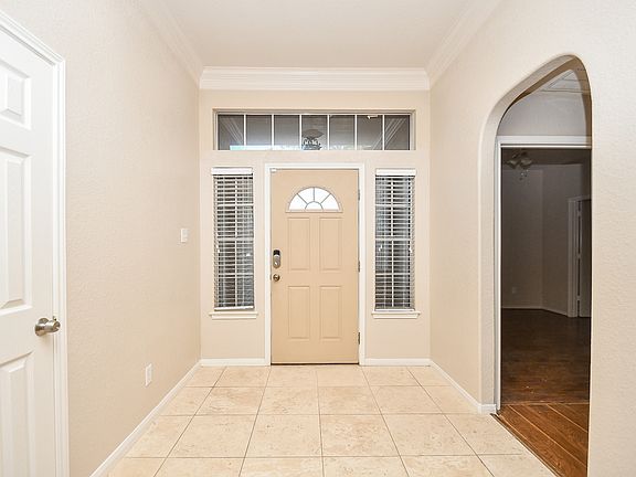 3rd image of 7623 Omaha Dr