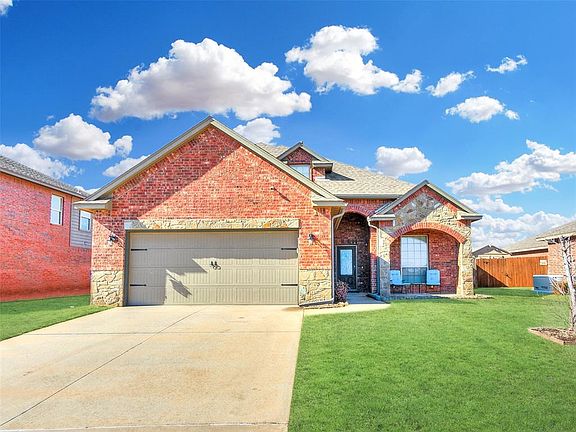 2nd image of 9709 Summerhill Ln