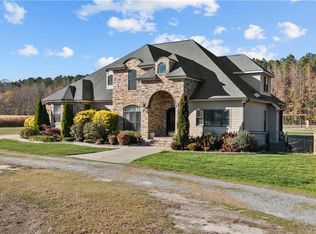 304 W Liberty Spring Rd, Suffolk, VA 23434