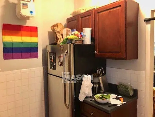 Rented by Mason Group LLC | media 27