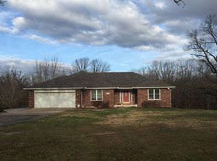 10301 Virden Ln, Gravette, AR 72736