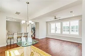 3 bed, 3.5 bath, 1782 sqft, $2,800 — Photo 3