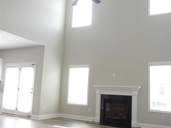 5th image of 715 Cannonade Dr