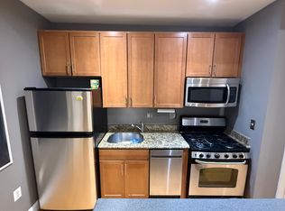 1304 Fairmont St NW APT 3, Washington, DC 20009