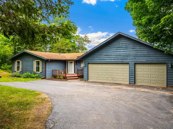 6971 Kelley Ln, Egg Harbor, WI 54209