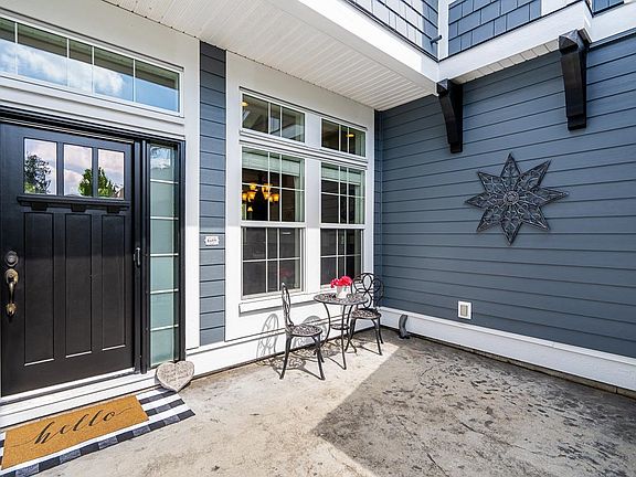 4th image of 16265 61a Ave