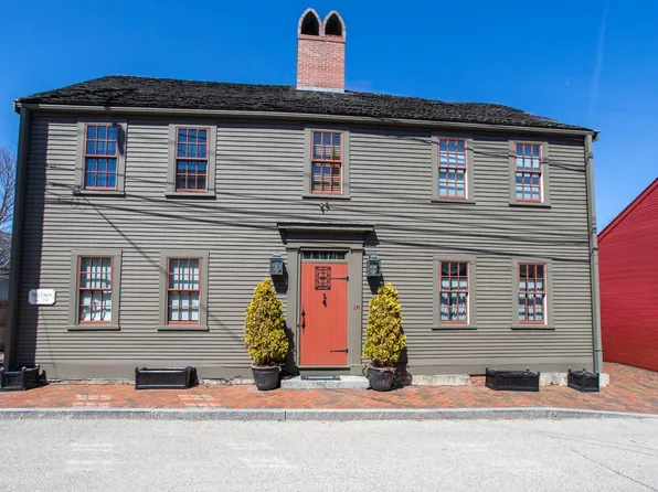 171 Gates Street, Portsmouth, NH 03801