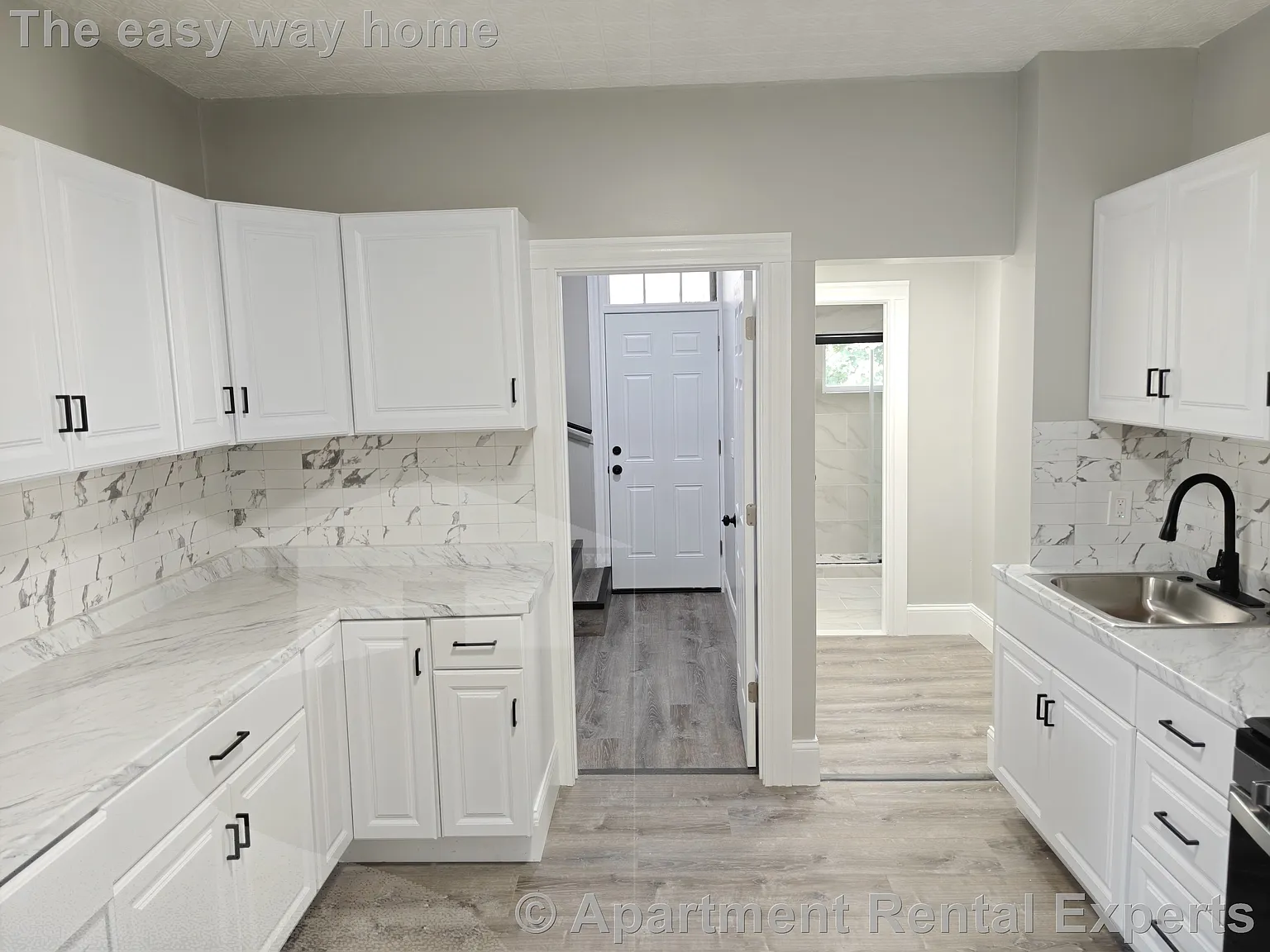 2 bed, 600 sqft, $2,700 — Photo 3