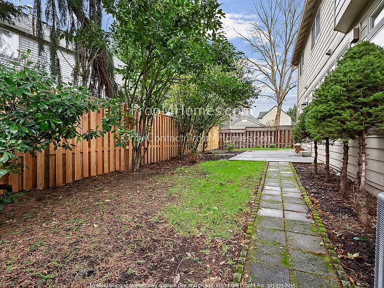 16860 NW Paddington Dr — Photo 27