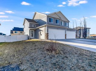 4112 Saddle Ridge Trl, Cheyenne, WY 82001