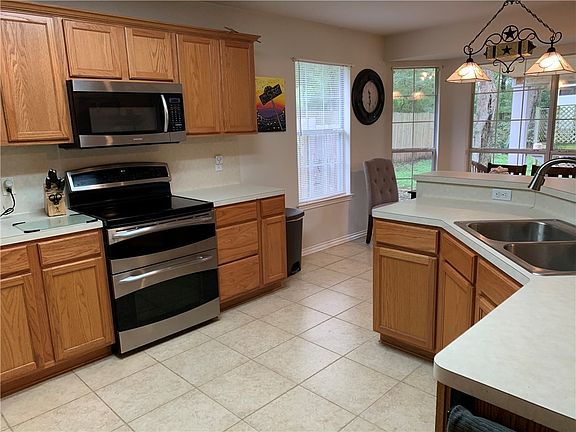 2nd image of 398 Mauna Loa Ln