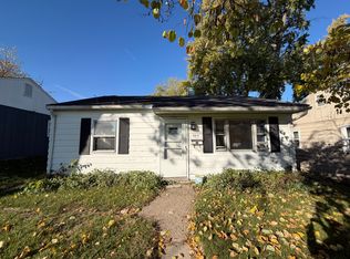 909 Geyer Ave, Mishawaka, IN 46544