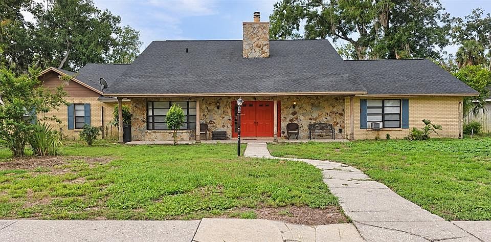 1st image of 113 LOCUST DRIVE