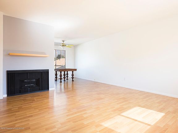3rd image of 419 N Catalina Ave APT 3