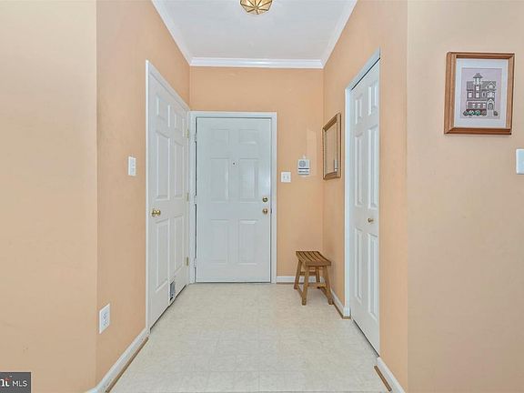 4th image of 6260 Glen Valley Ter #7H