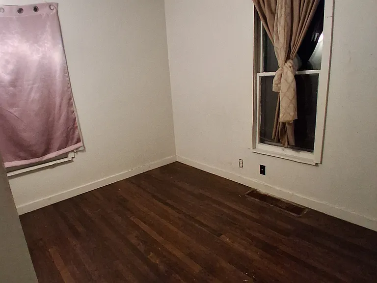 944 Riverview Ave — Photo 22
